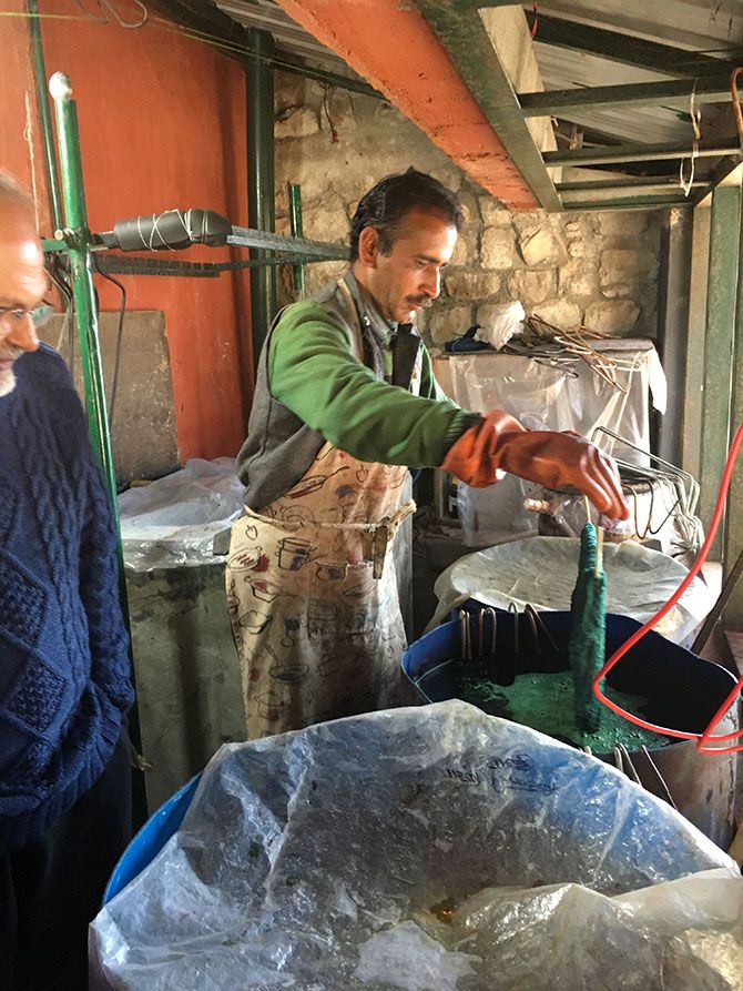 dyeing wool with natural dyes to make shawls